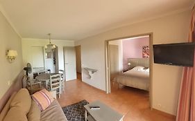 Hôtel du Golf de Pont Royal - appartement paisible rez de jardin - terrasse&piscine
